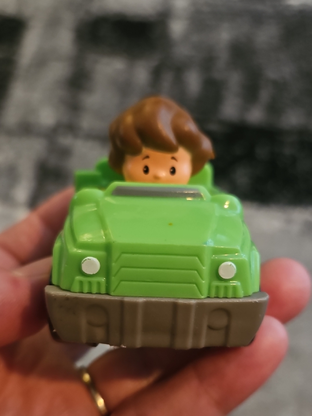 Fisher-Price Little People Wheelies green  toy